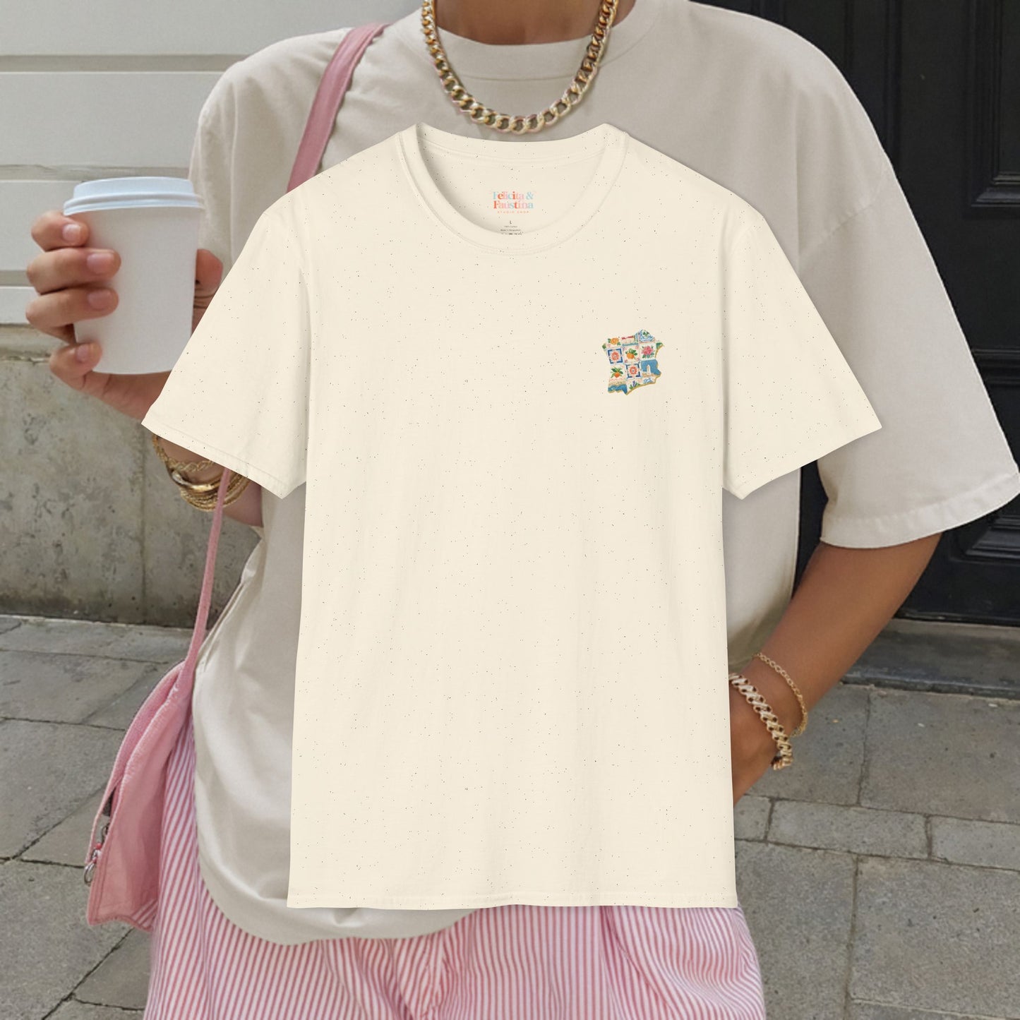 ( Talla pequeña) Mediterranean Graphic Tee
