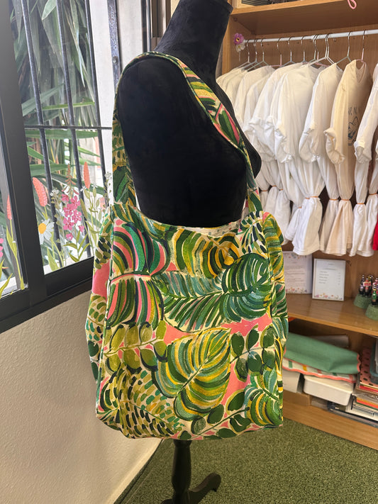 Cose tu bolsa de playa